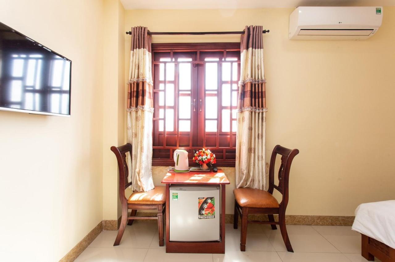 Phuong Hong Hotel Da Nang Buitenkant foto
