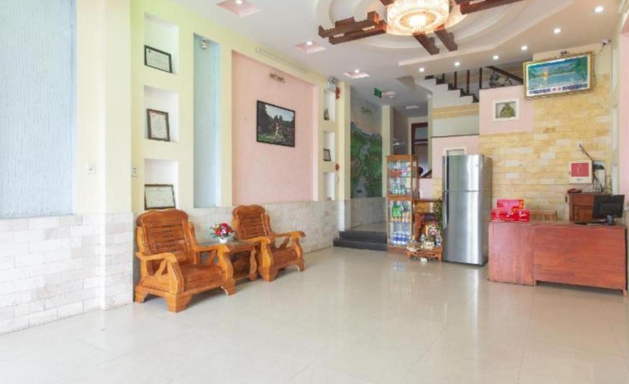 Phuong Hong Hotel Da Nang Buitenkant foto